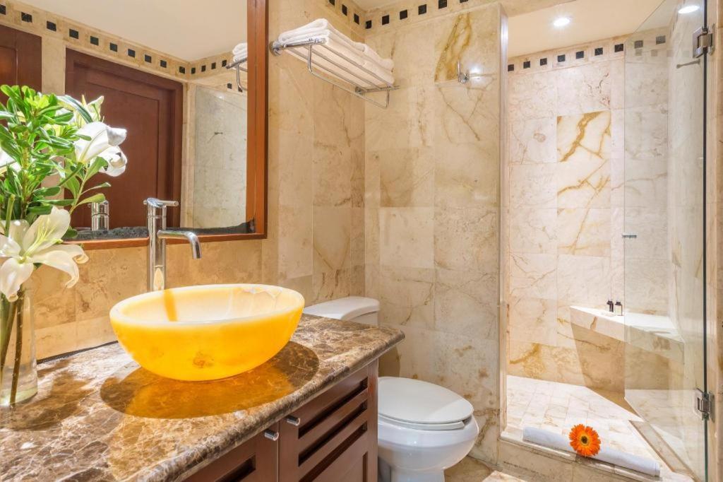 Maya Villa Condo Hotel Плая дел Кармен Екстериор снимка